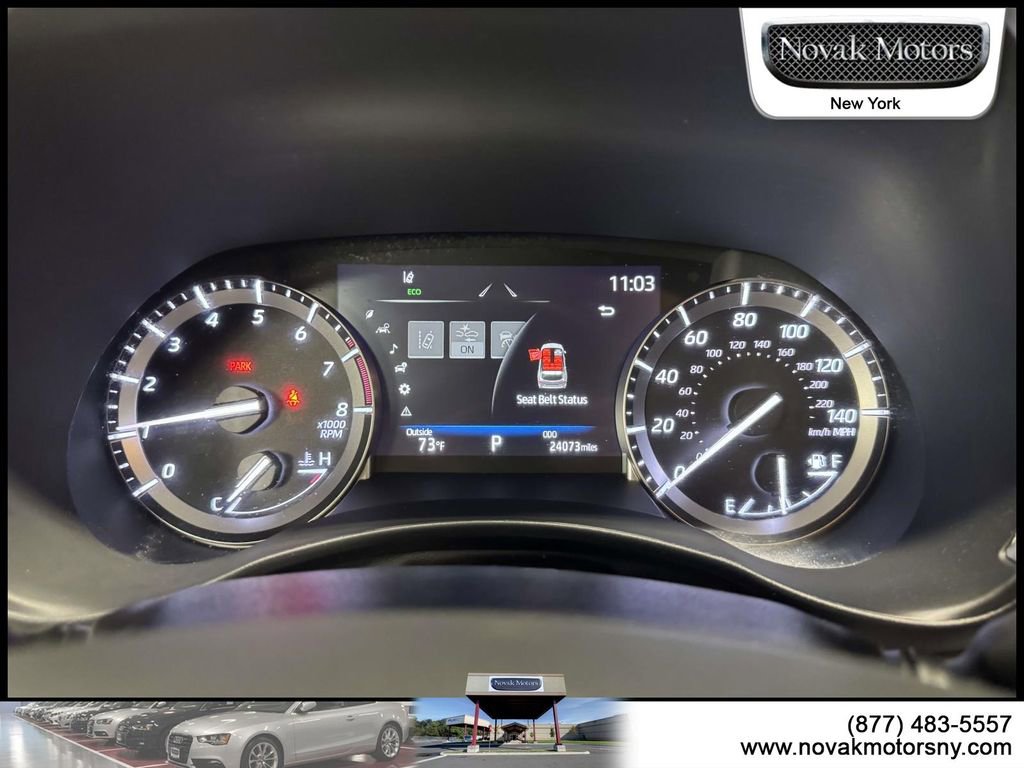 Used 2022 Toyota Highlander XLE image 20