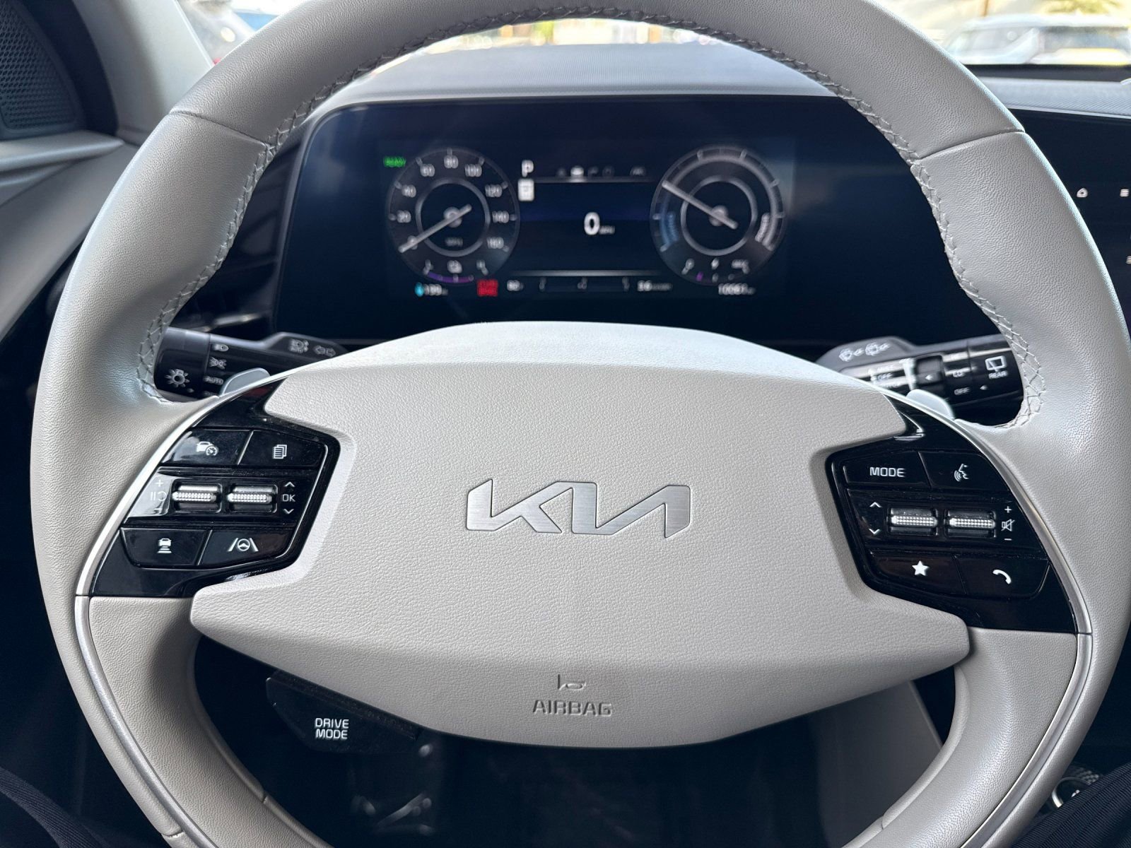 Certified 2023 Kia Niro Wind image 23