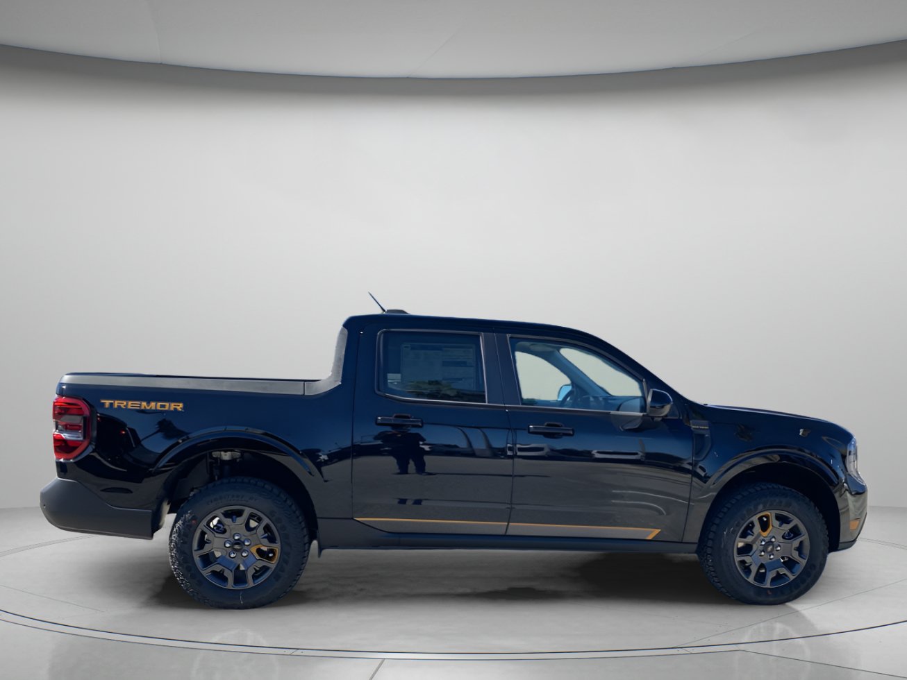 Used 2026 Ford Maverick Tremor AWD/4WD image 2