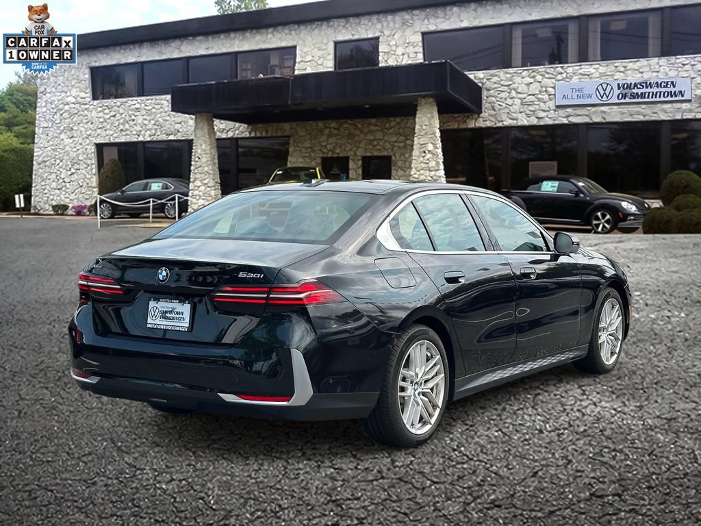 Used 2024 BMW 530i xDrive w/ Convenience Package AWD/4WD image 5