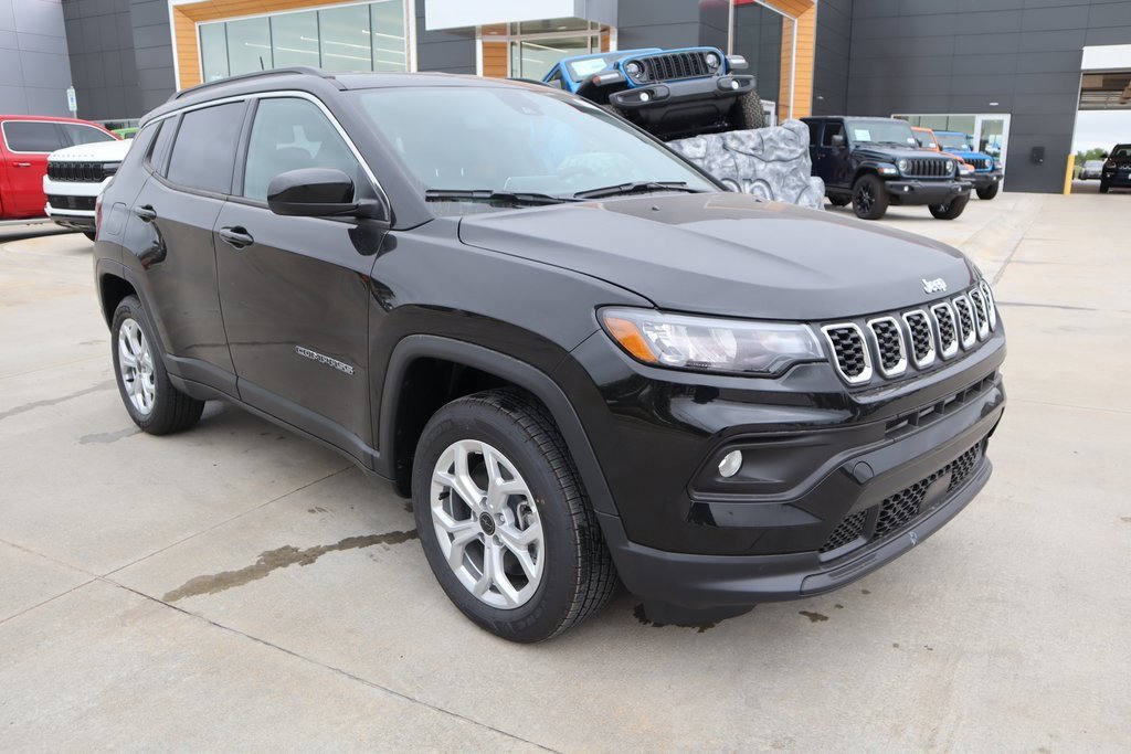 New 2025 Jeep Compass Latitude