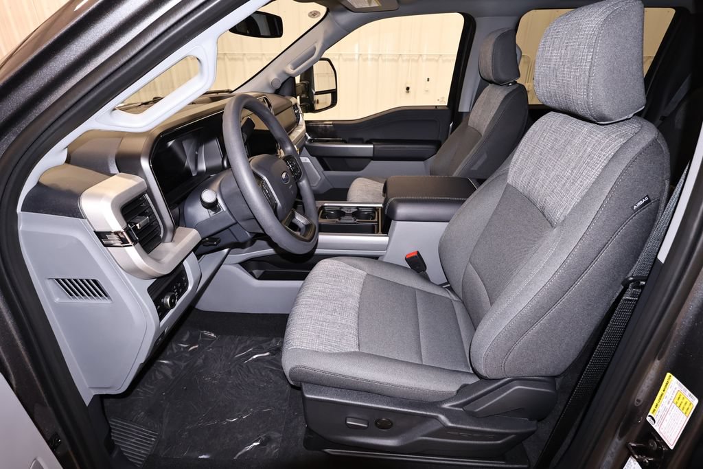 New 2027 Ford F350 XLT w/ XLT Premium Package AWD/4WD image 12