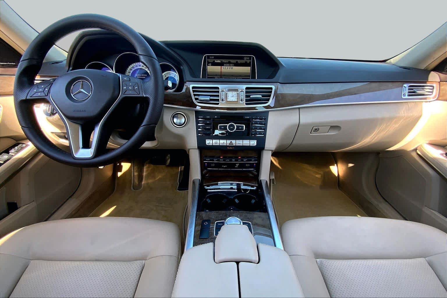 Used 2014 Mercedes-Benz E 350 Sedan image 15
