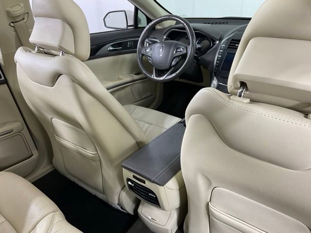 Used 2014 Lincoln MKZ AWD image 24