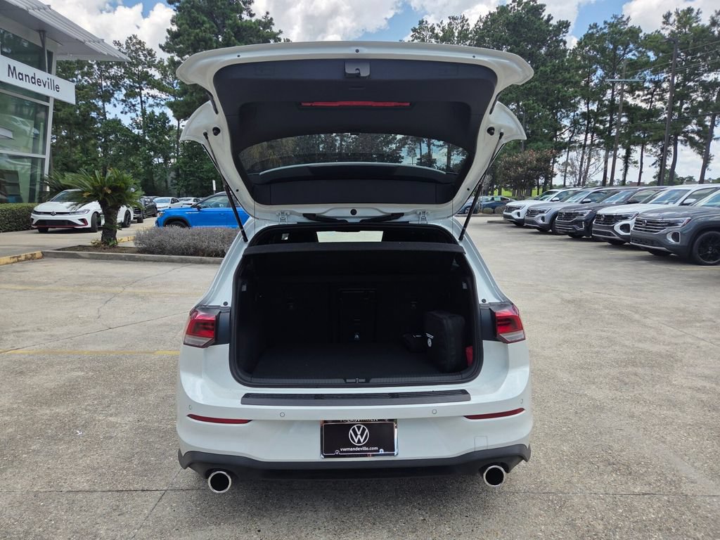 Used 2026 Volkswagen GTI SE FWD image 26