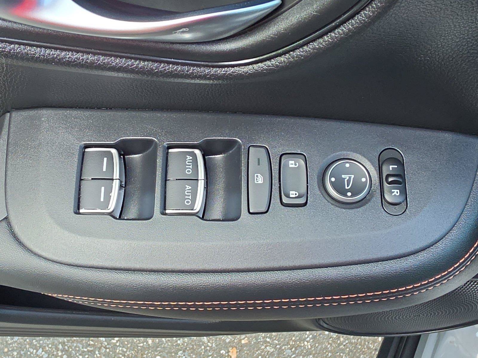 Used 2024 Honda HR-V Sport image 15