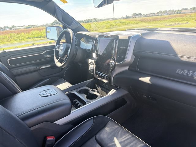 Used 2025 RAM 1500 Laramie AWD/4WD image 15