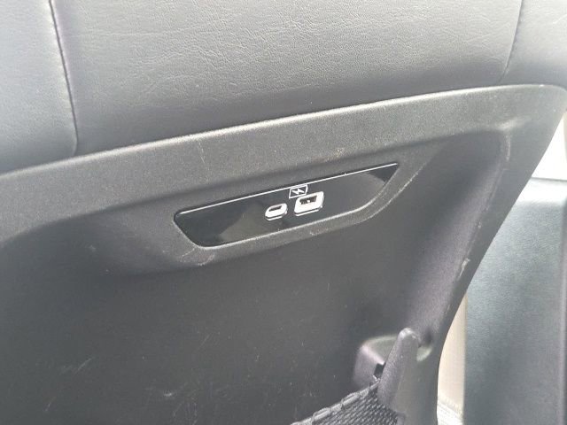 Used 2023 Chrysler Pacifica Touring-L FWD image 20