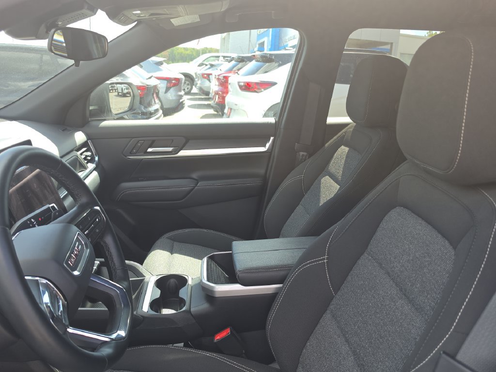 Used 2026 GMC Terrain Elevation FWD image 15