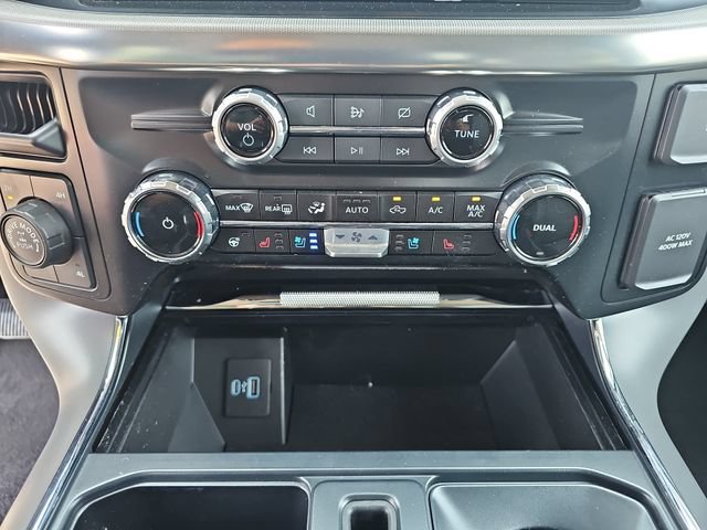 Certified 2024 Ford F150 Lariat w/ FX4 Off-Road Package AWD/4WD image 28