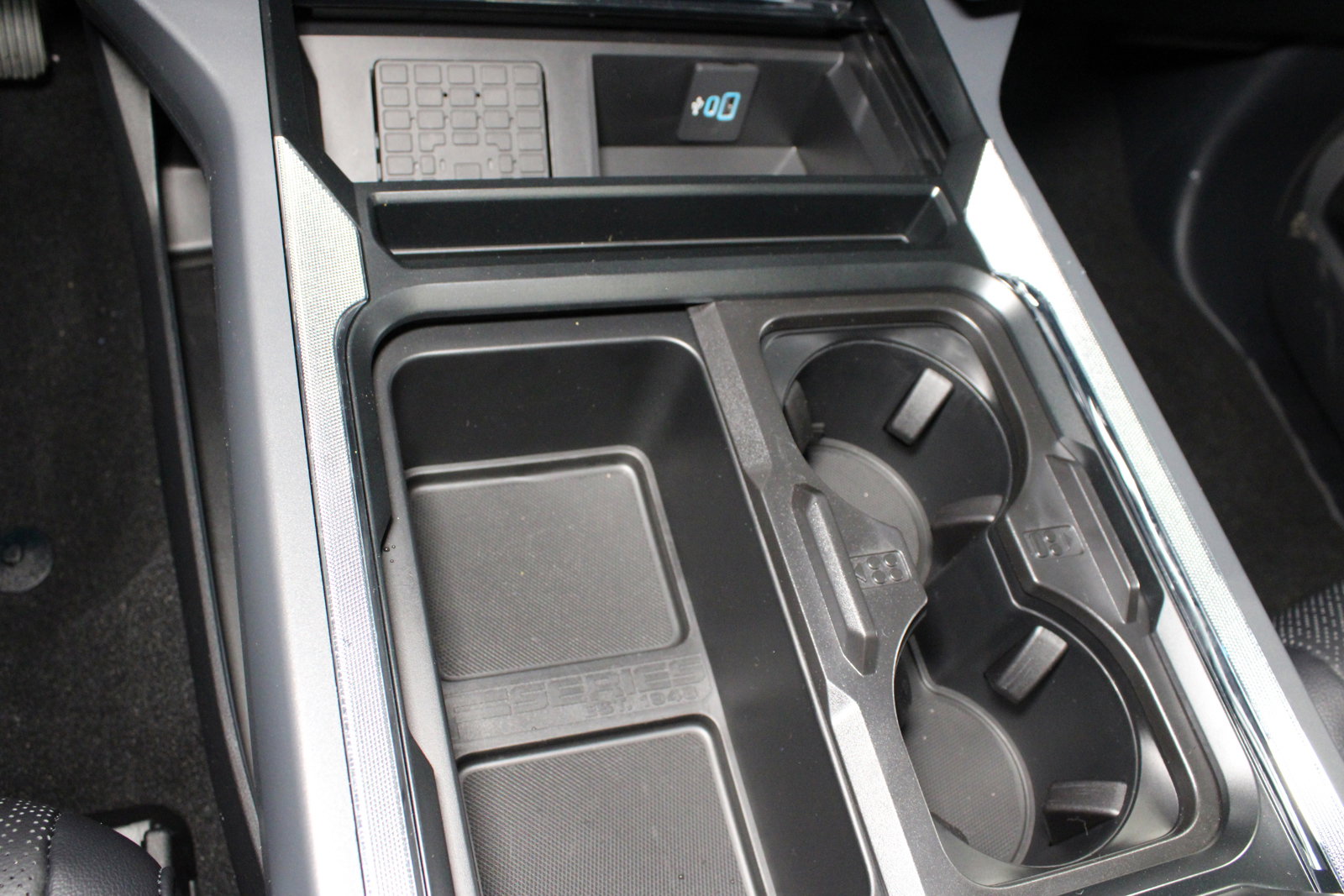 New 2025 Ford F350 Lariat w/ Lariat Ultimate Package image 15