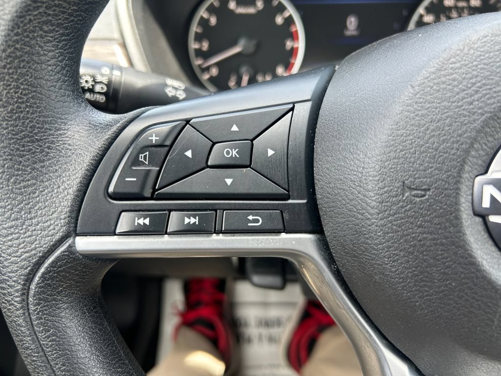 Used 2024 Nissan Altima 2.5 SV FWD image 22