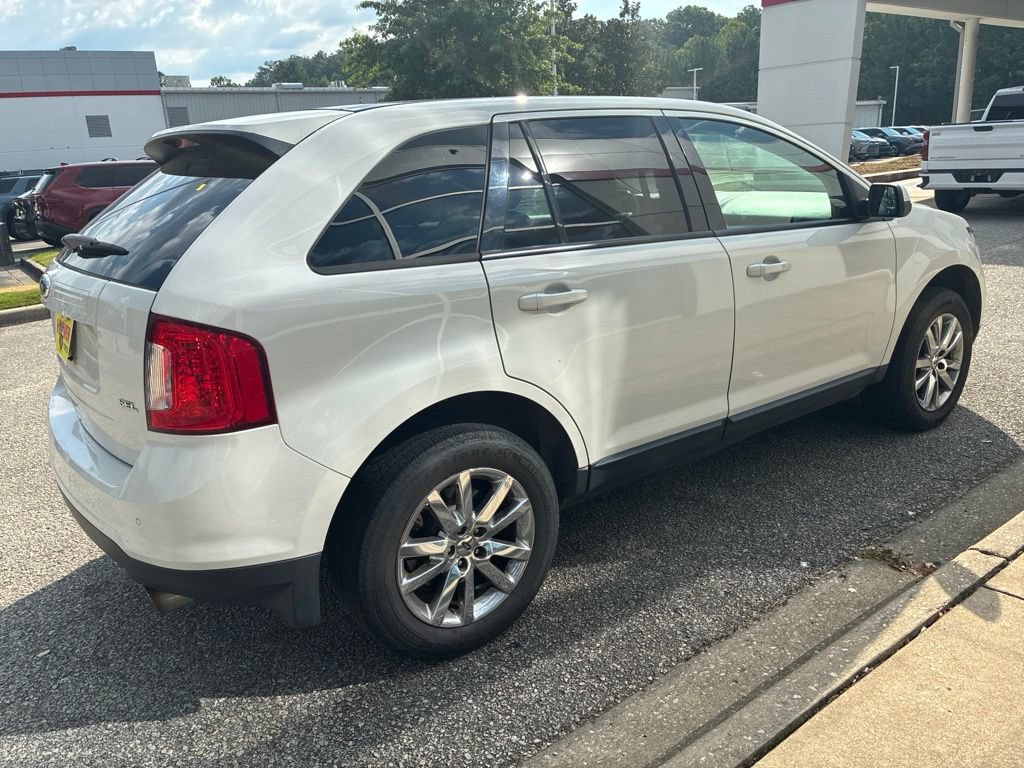 Used 2013 Ford Edge SEL FWD image 3
