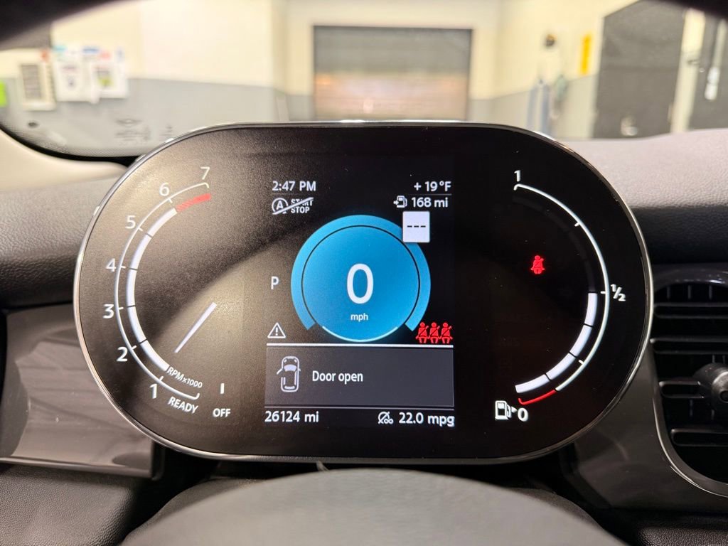 Used 2022 MINI Cooper 4-Door Hardtop w/ Storage Package image 15