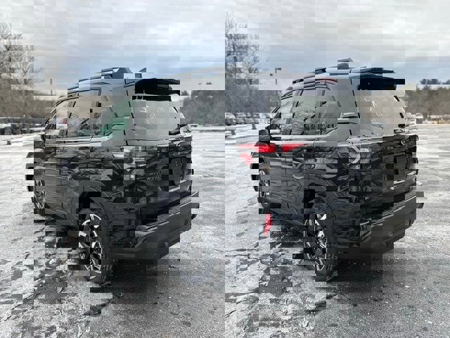 New 2025 Subaru Forester Premium image 8