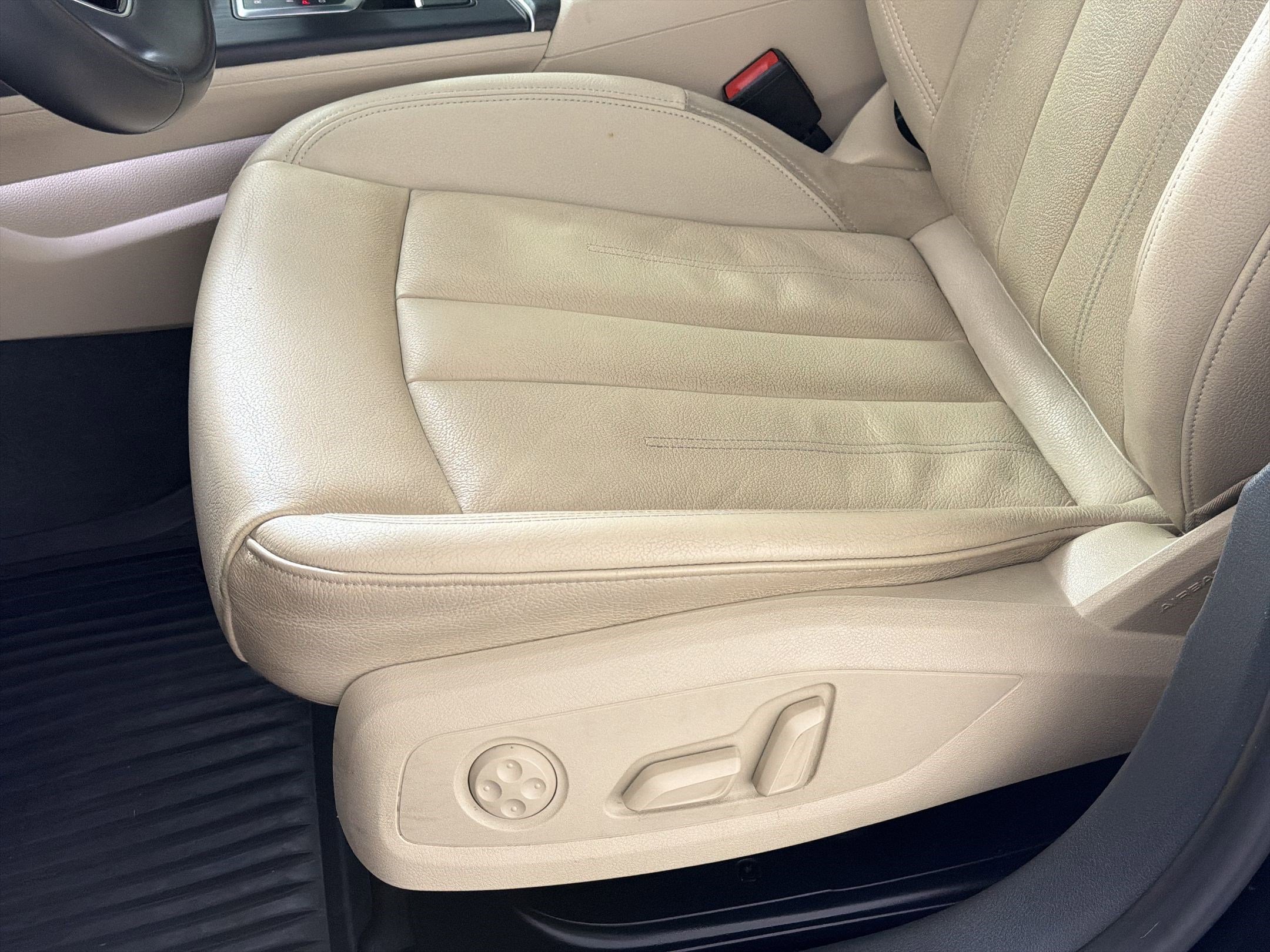 Used 2018 Audi A5 2.0T Premium Plus w/ Premium Plus image 14