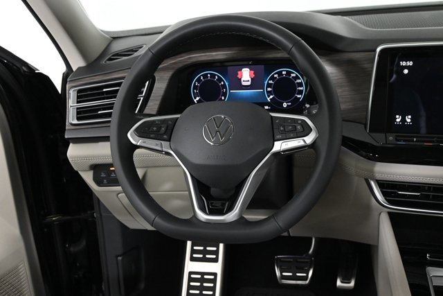 New 2025 Volkswagen Atlas SEL Premium R-Line image 6