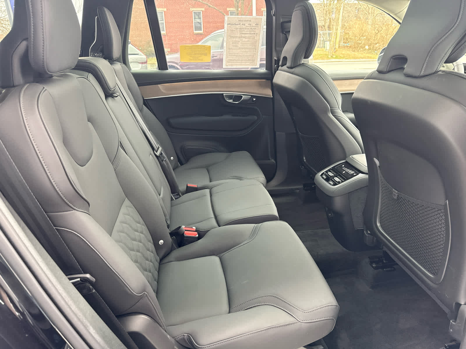 Used 2026 Volvo XC90 B6 Plus image 29