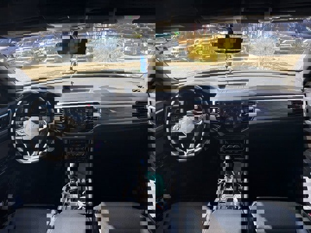 Used 2022 Volkswagen Atlas Cross Sport SE w/ Panoramic Sunroof Package image 12