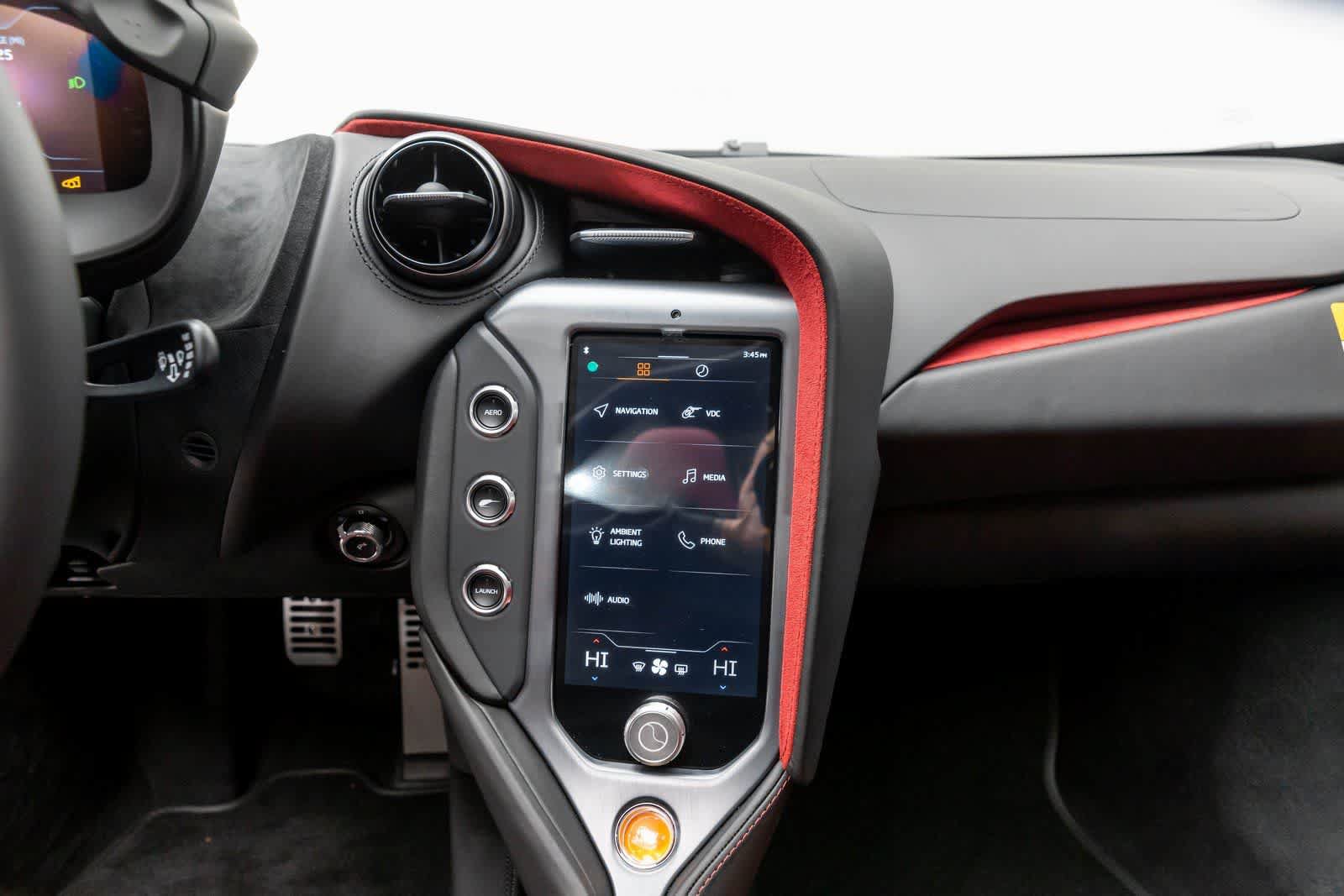 New 2026 McLaren 750S RWD image 15
