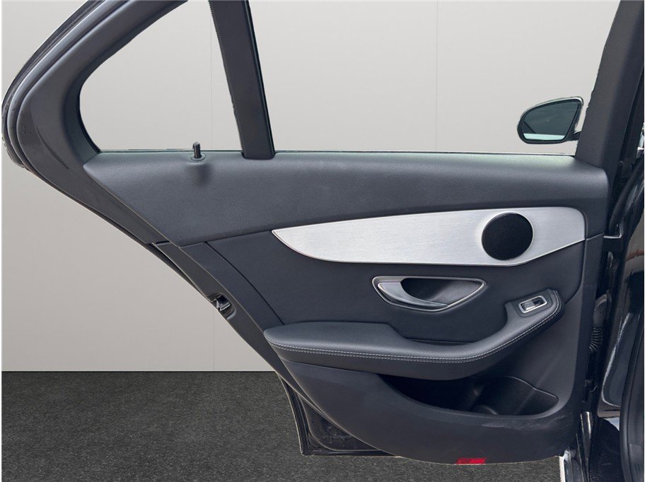 Used 2019 Mercedes-Benz C 300 C 300 Sedan 4D image 35
