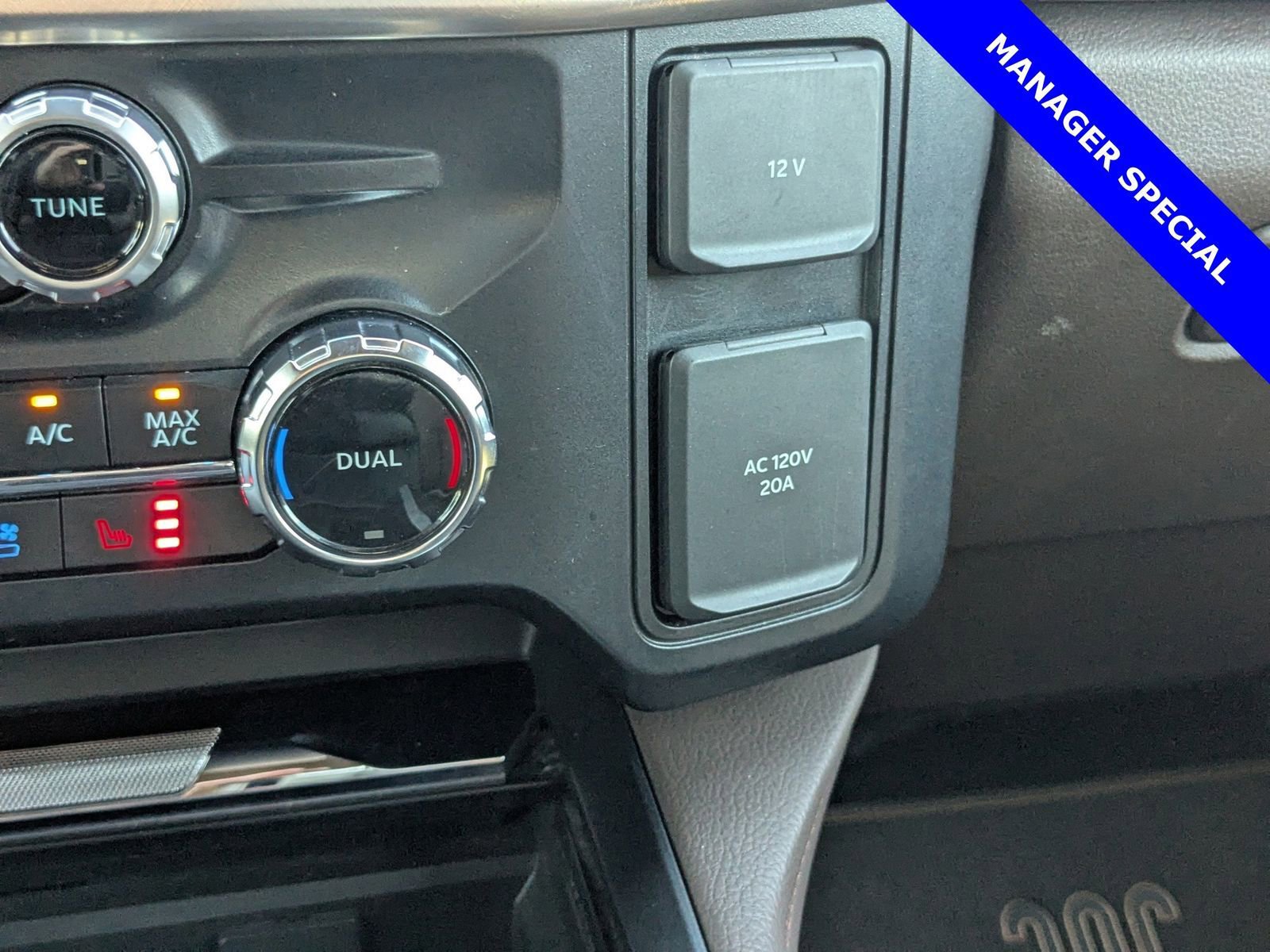 Used 2024 Ford F350 King Ranch w/ Chrome Package image 25