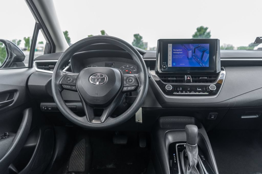 Used 2024 Toyota Corolla LE FWD image 15