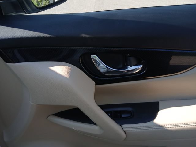 Used 2019 Nissan Rogue SL AWD/4WD image 46