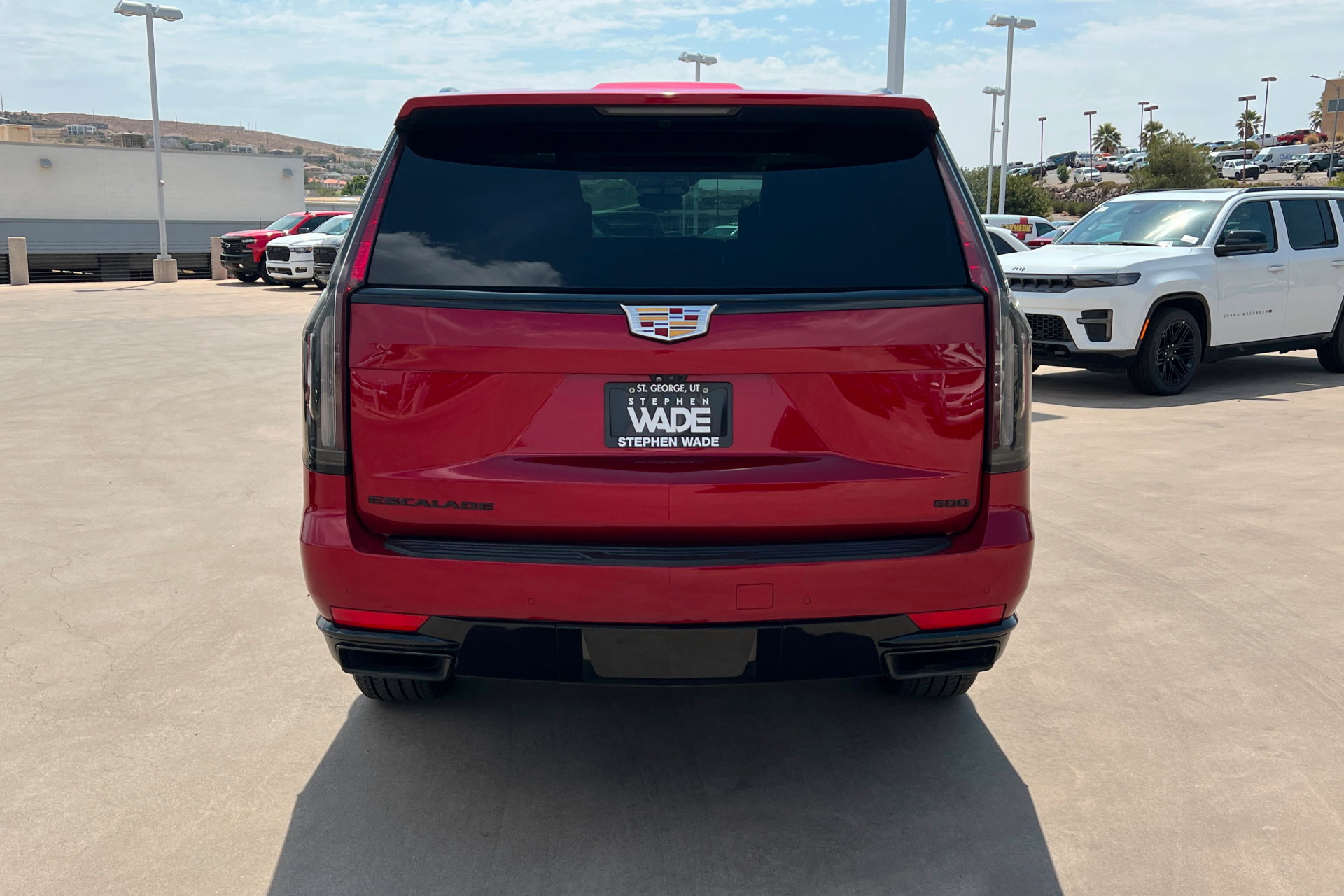 Used 2022 Cadillac Escalade Sport Platinum AWD/4WD image 5