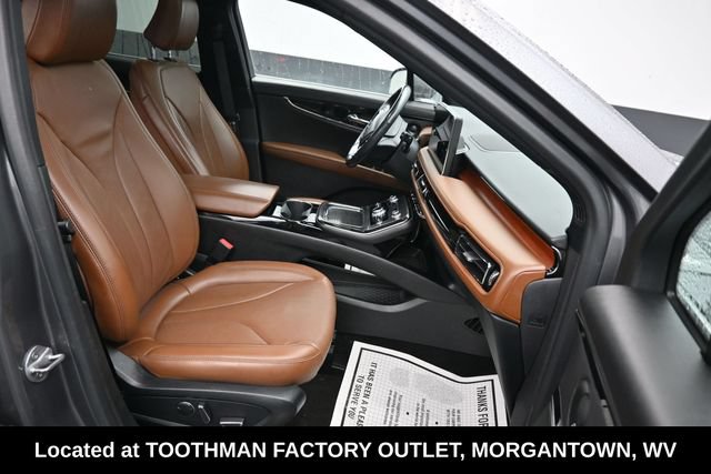 Used 2021 Lincoln Nautilus Reserve AWD/4WD image 10