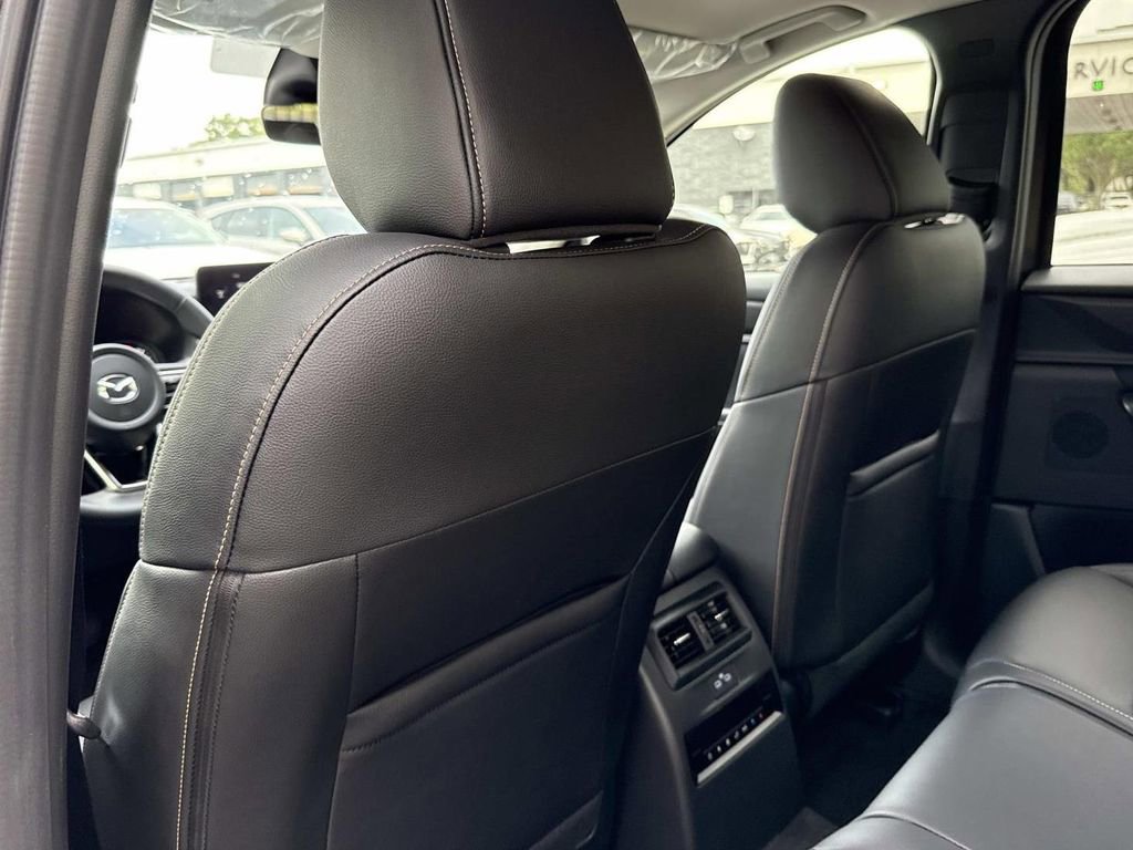 New 2026 MAZDA CX-90 3.3 Turbo w/ Select Package image 14