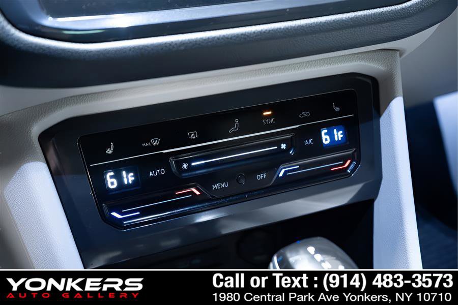 Used 2022 Volkswagen Tiguan SE R-Line AWD/4WD image 17