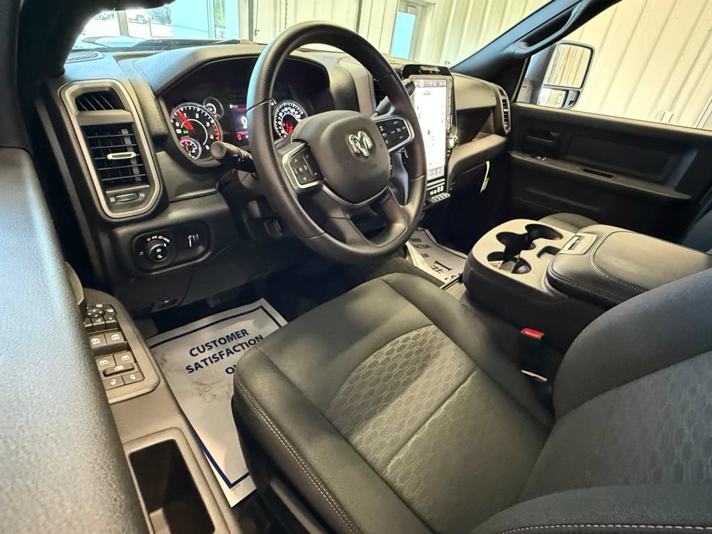 New 2026 RAM 2500 Warlock AWD/4WD image 32
