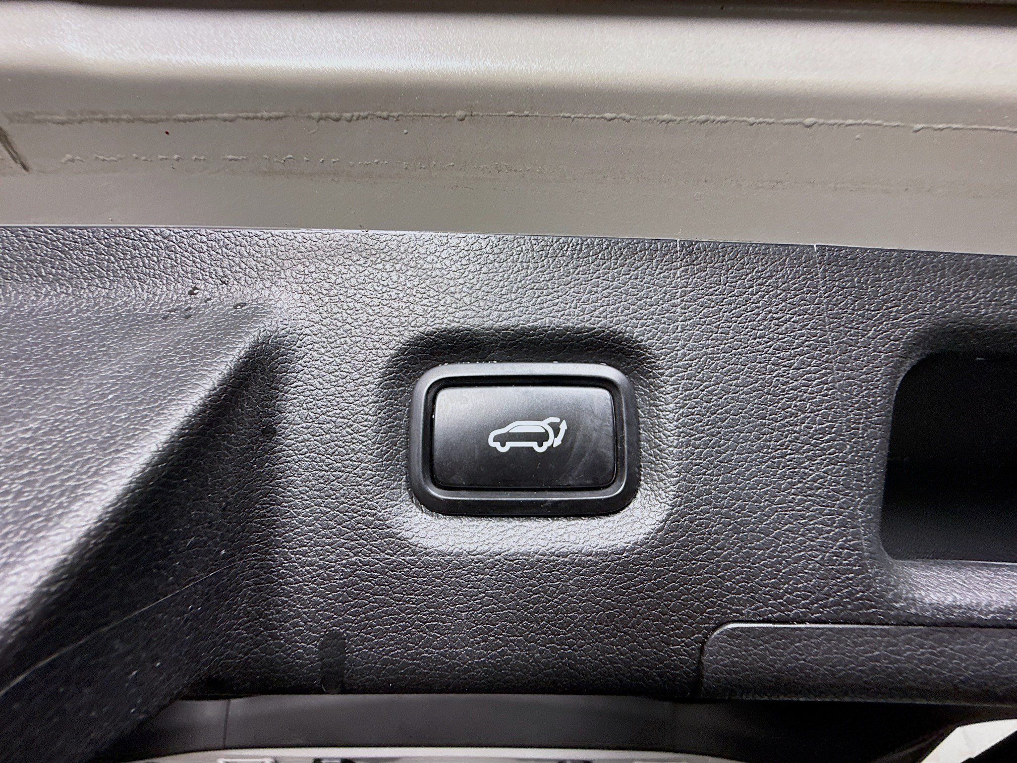 Used 2020 Hyundai Santa Fe SEL AWD/4WD image 43