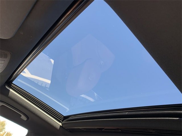 Used 2025 Mercedes-Benz GLE 450 4MATIC image 30