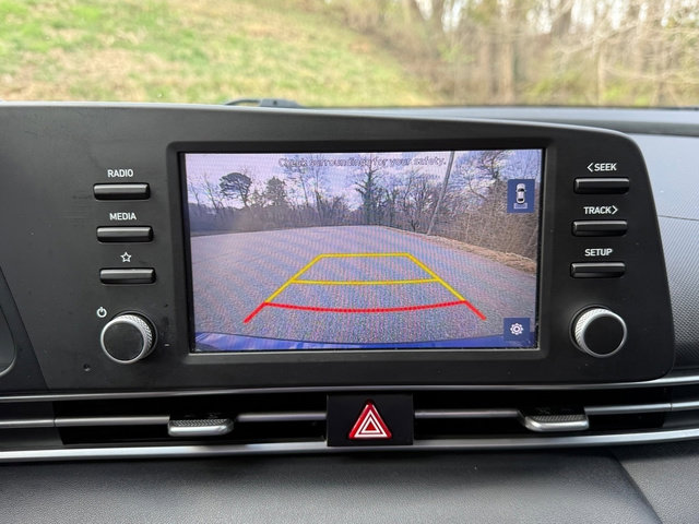 Used 2021 Hyundai Elantra SE image 20