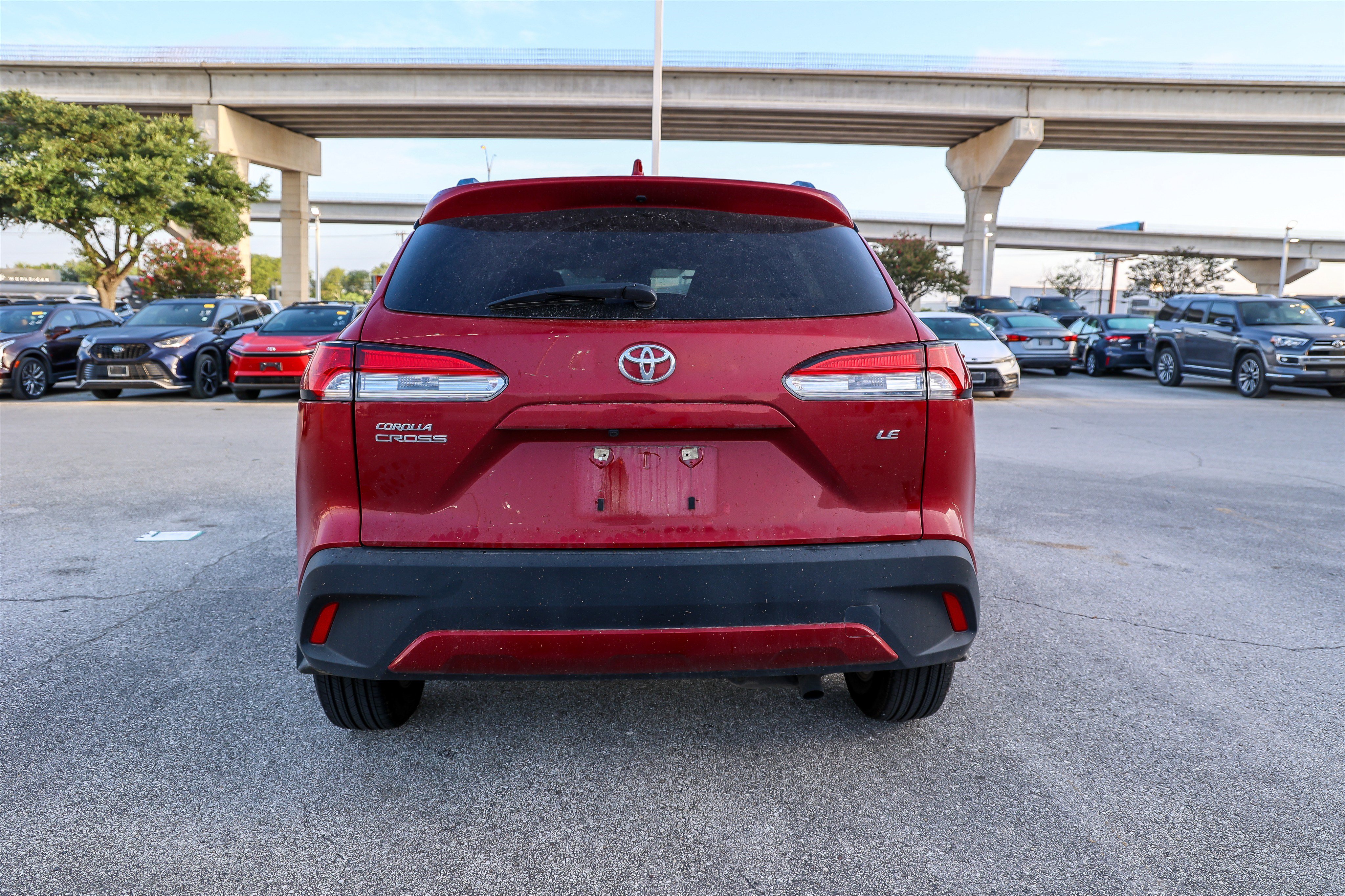 Used 2023 Toyota Corolla Cross LE FWD image 9