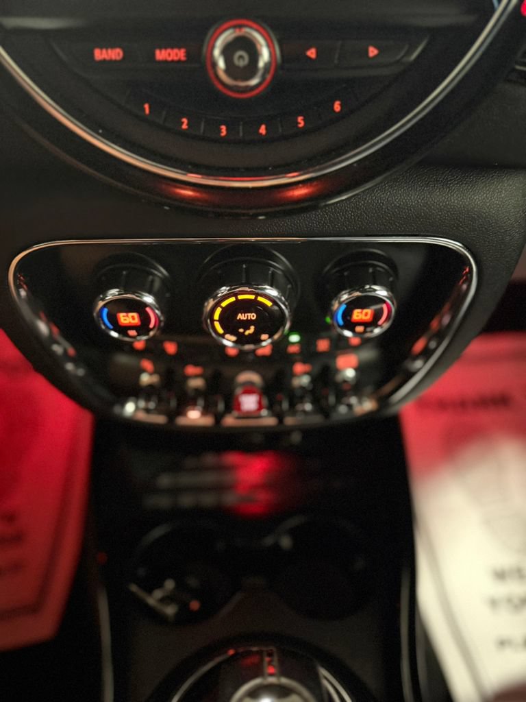 Used 2019 MINI Cooper Clubman S w/ Storage Package AWD/4WD image 34