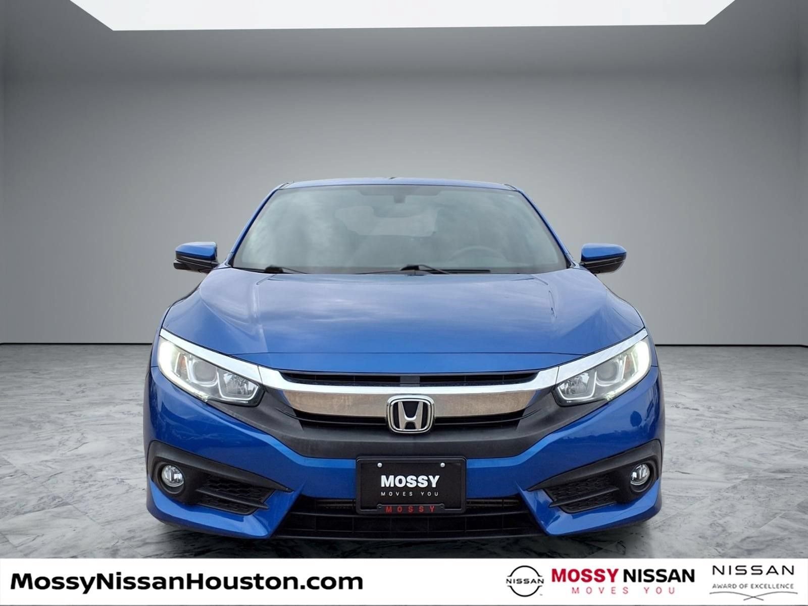 Used 2018 Honda Civic EX-T image 3