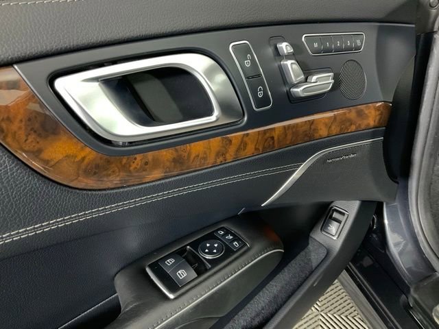 Used 2013 Mercedes-Benz SL 550 image 23