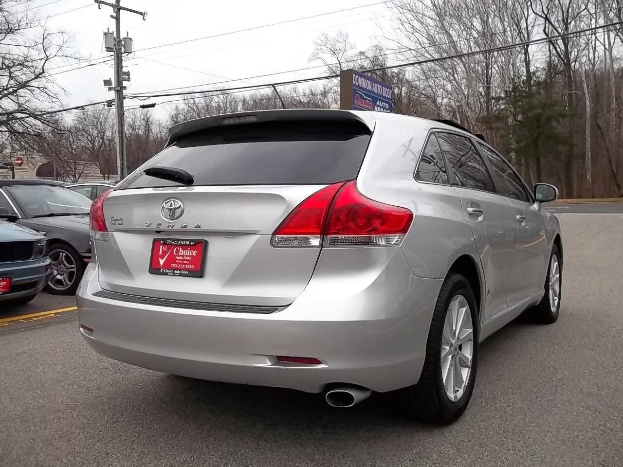 Used 2011 Toyota Venza image 4
