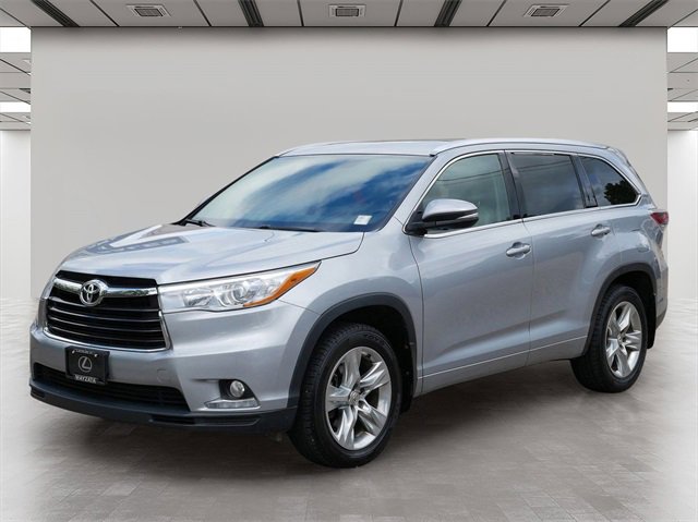 Used 2015 Toyota Highlander Limited image 2