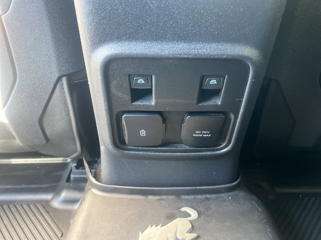 Used 2022 Ford Bronco Badlands image 17