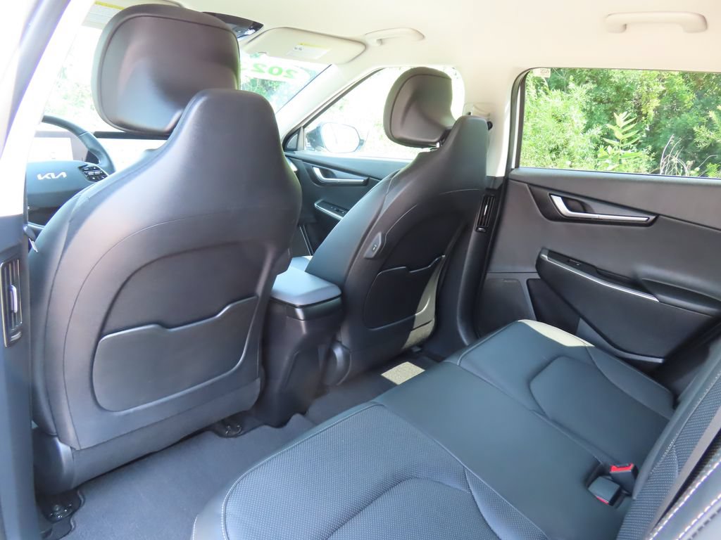 Certified 2023 Kia EV6 Wind w/ Wind Technology Package AWD/4WD image 32