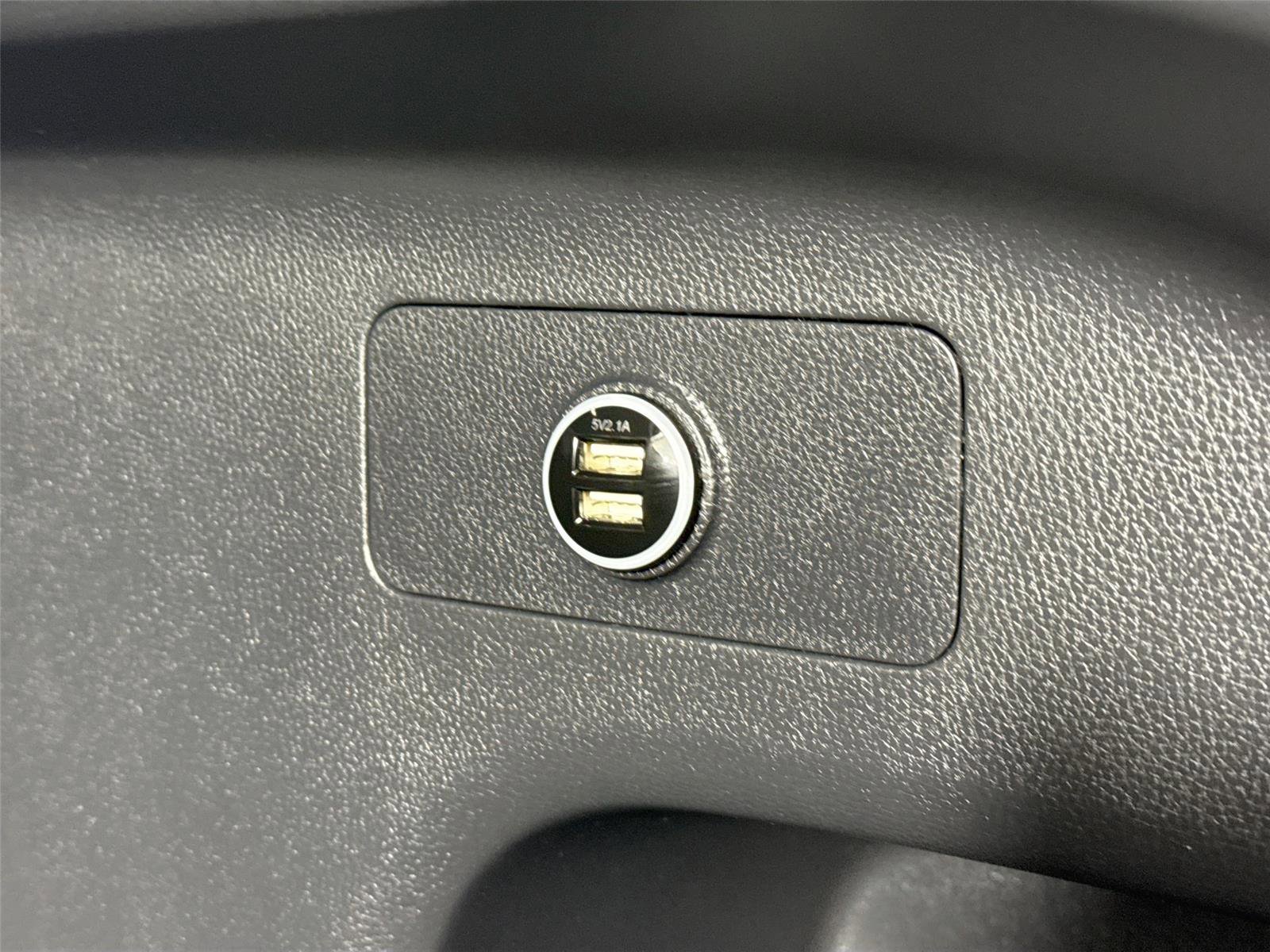 Certified 2022 Toyota RAV4 XLE image 52