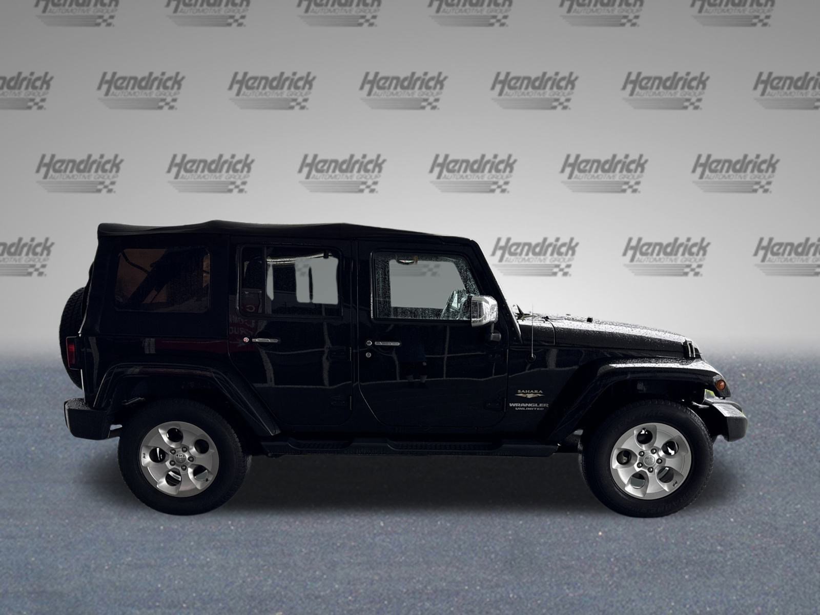 Used 2015 Jeep Wrangler Unlimited Sahara w/ Dual Top Group image 10