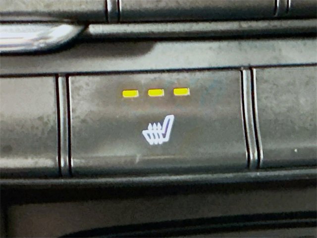 Used 2019 Hyundai Santa Fe Limited image 13