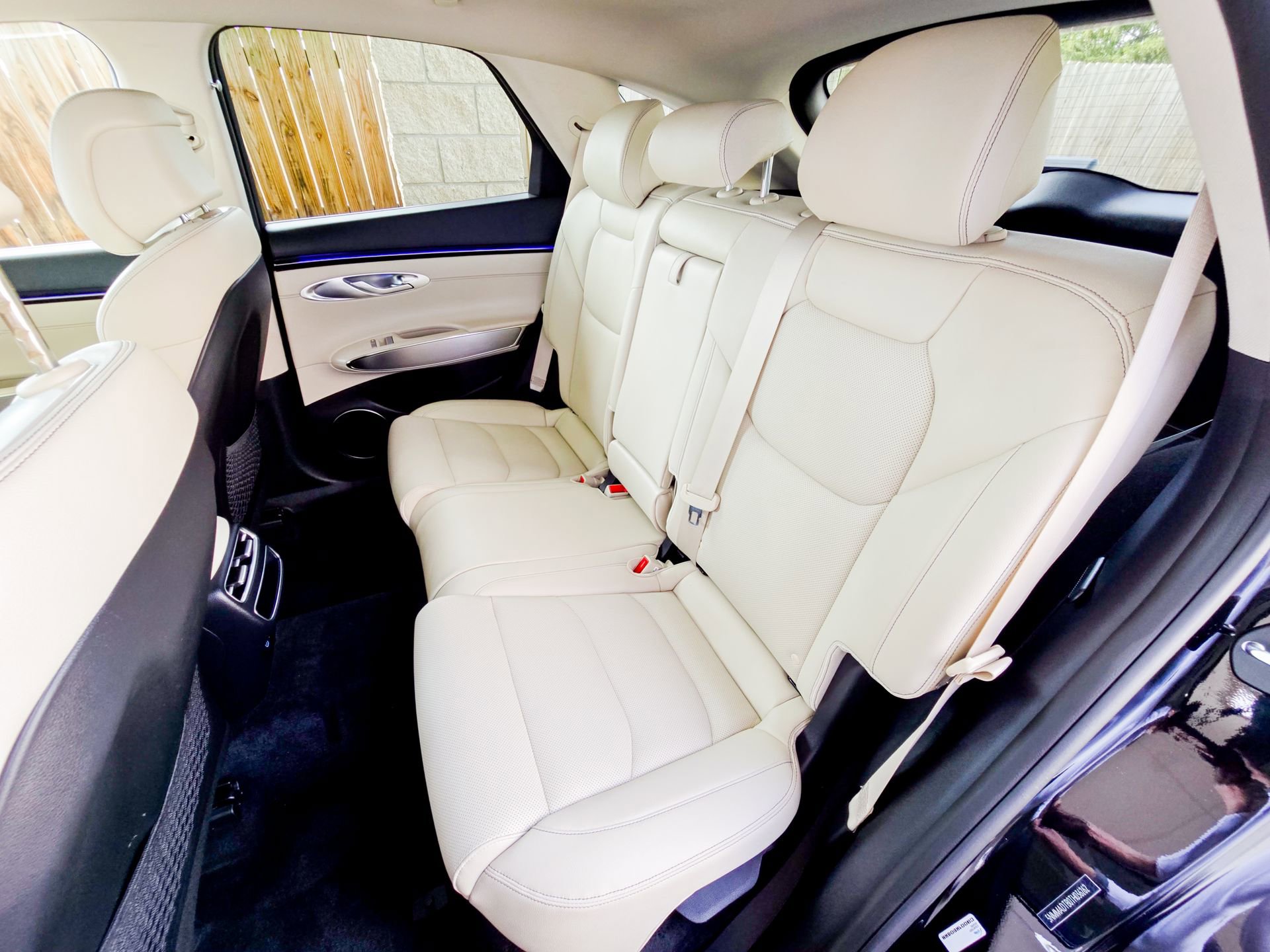 Used 2026 Genesis GV70 2.5T Select image 34