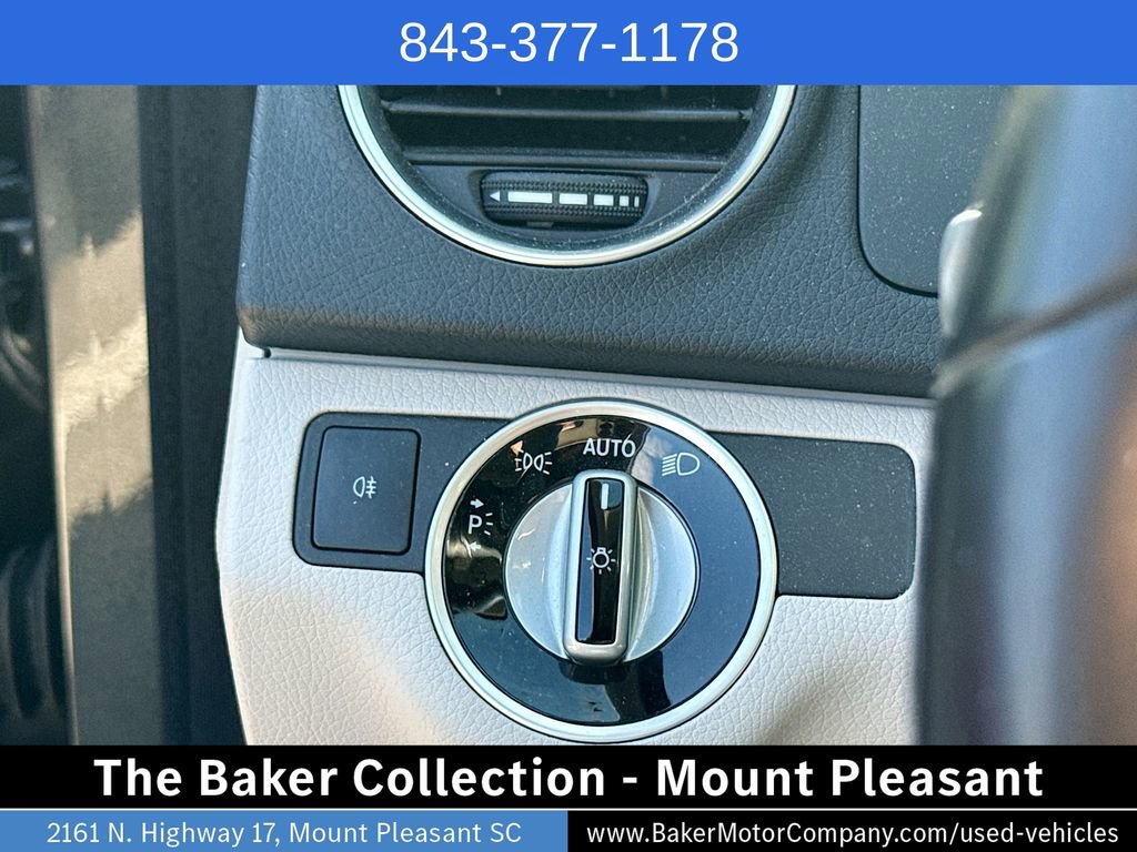 Used 2013 Mercedes-Benz C 250 Sedan image 11