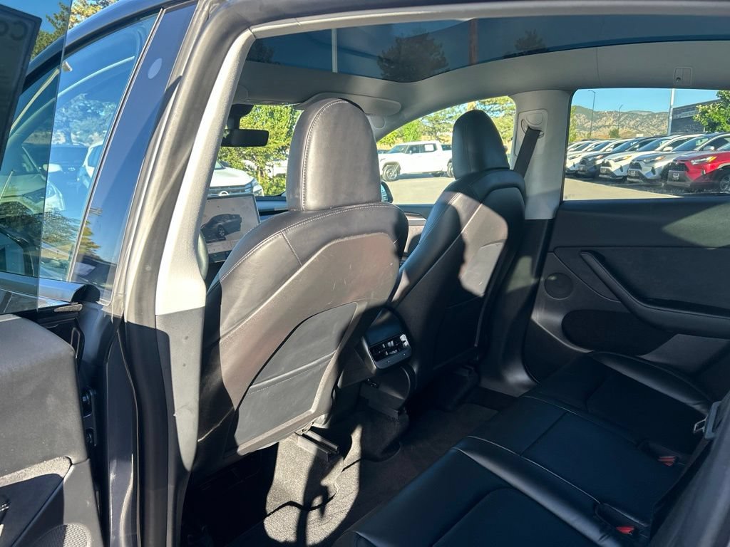 Used 2023 Tesla Model Y Long Range AWD/4WD image 20